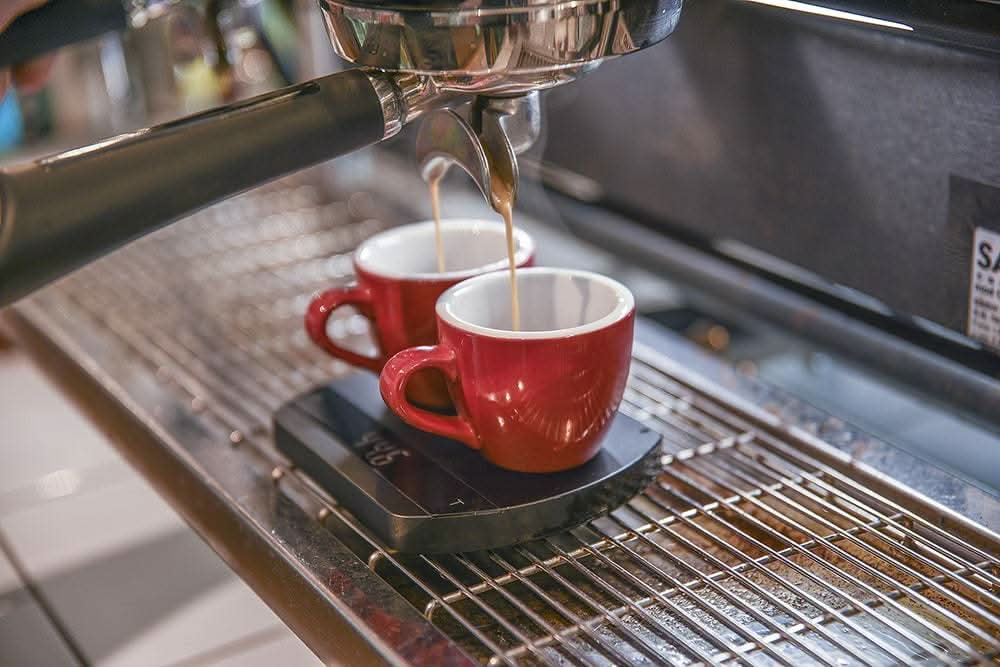 Felicita Arc Waterproof Coffee Scale - Image 4