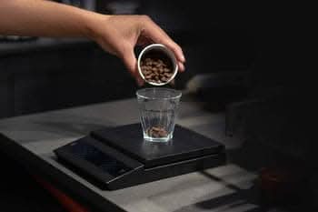Felicita Parallel Coffee Scale - Black - Image 5