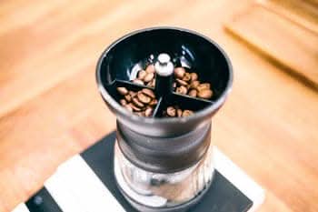 Hario Skerton Pro Ceramic Coffee Grinder - Image 8
